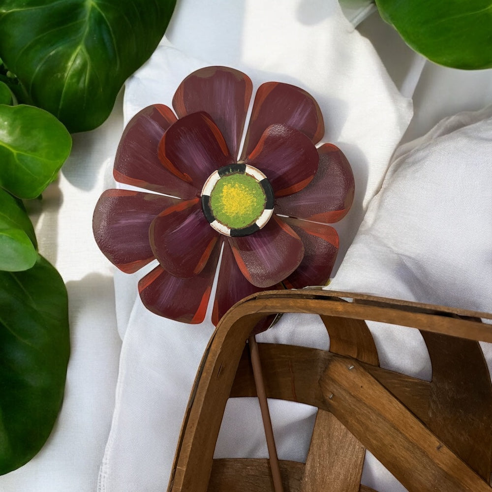 Round Top Flower Garden Stakes