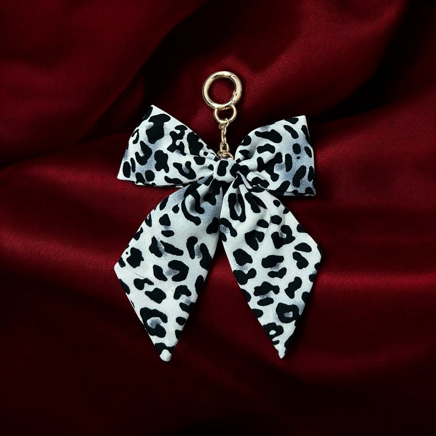 Cheetah Bow Clip On Keychain