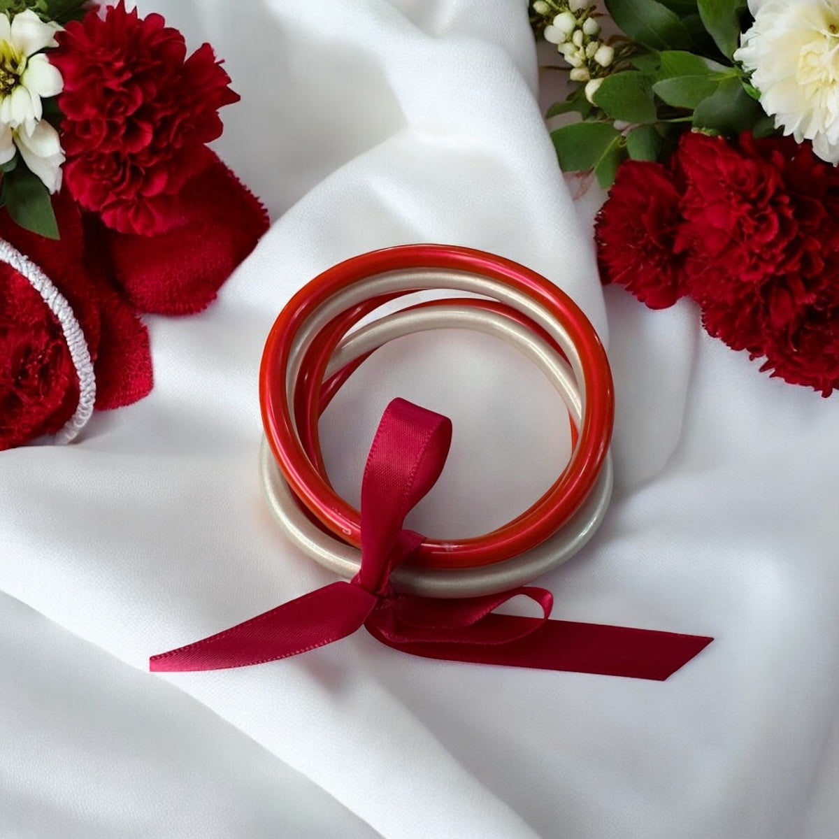 Plastic 5 Tube Bangle Bracelet Set with Bow