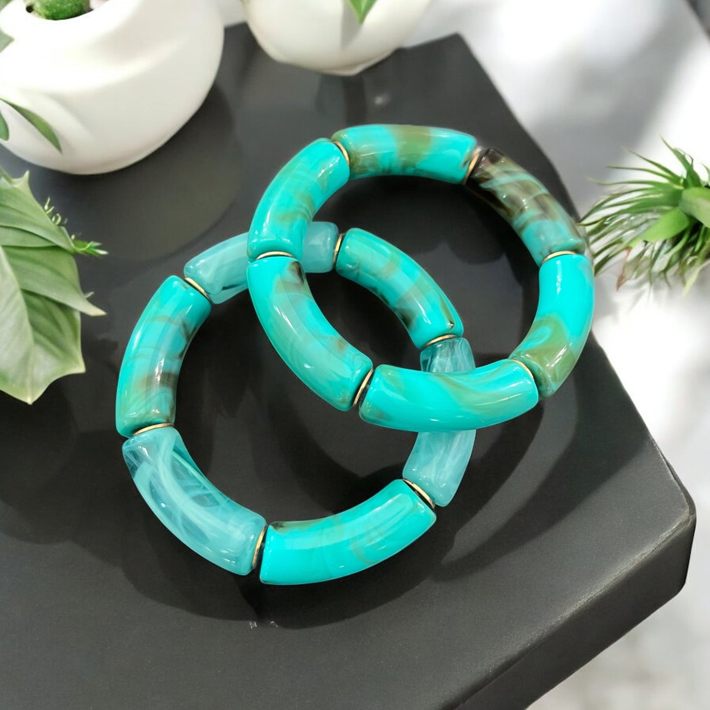 Set of 2 Acrylic Beaded Bracelets