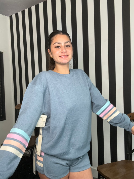Denim w/pastel stripes Crewneck