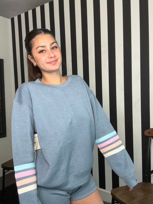 Denim w/pastel stripes Crewneck