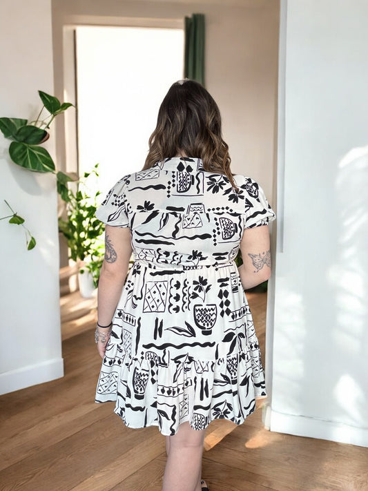 Line Art Short Puff Sleeve Mini Dress